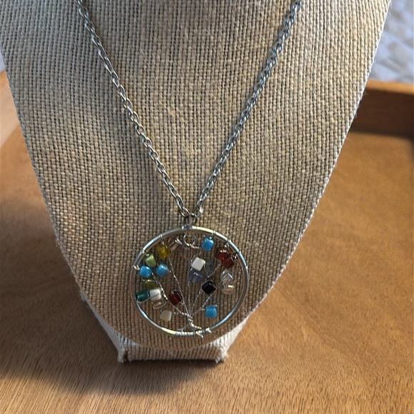 Chakra Tree of Life Pendant Silvertone Pendant Necklace Natural Stones - Picture 4 of 5